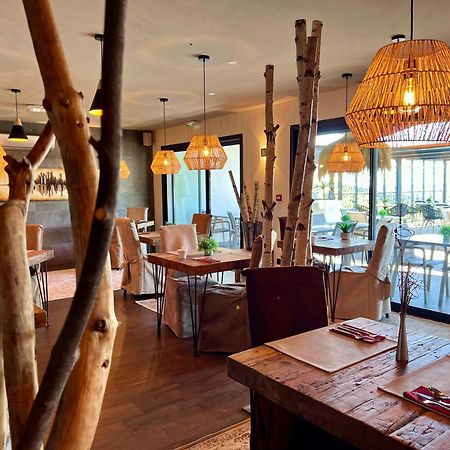 Domaine De Chalveches Hotel Spa 4* Faugeres  Bagian luar foto
