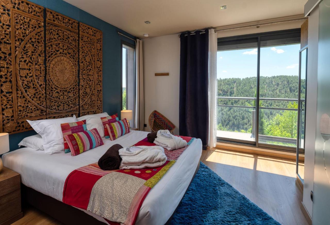 Domaine De Chalveches Hotel Spa 4* Faugeres  Bagian luar foto